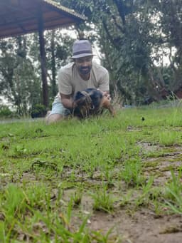 Manoj Pet Sitter